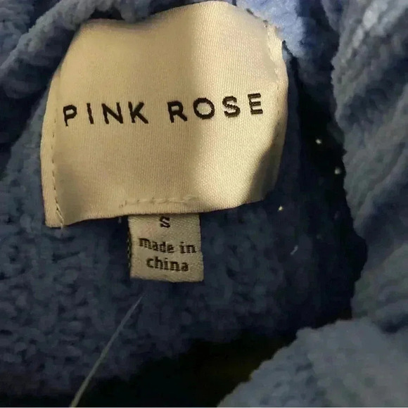 New Pink Rose Women’s Sweater Sz. Small NWT - Picture 4 of 8
